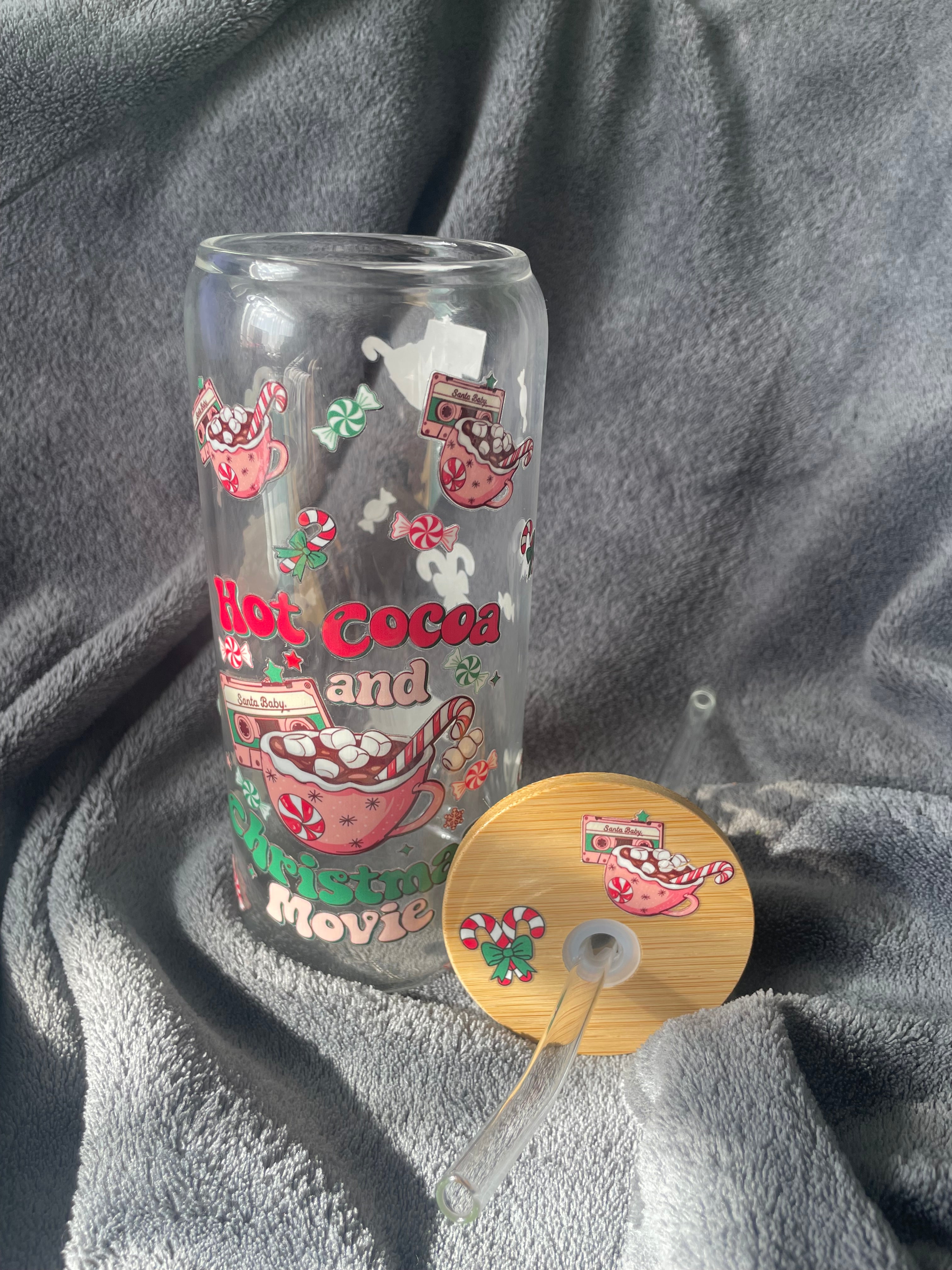 🎄 Handmade Christmas Glass Tumbler with Coco Wrap – Festive Eco-Chic Drinkware 🎄tu