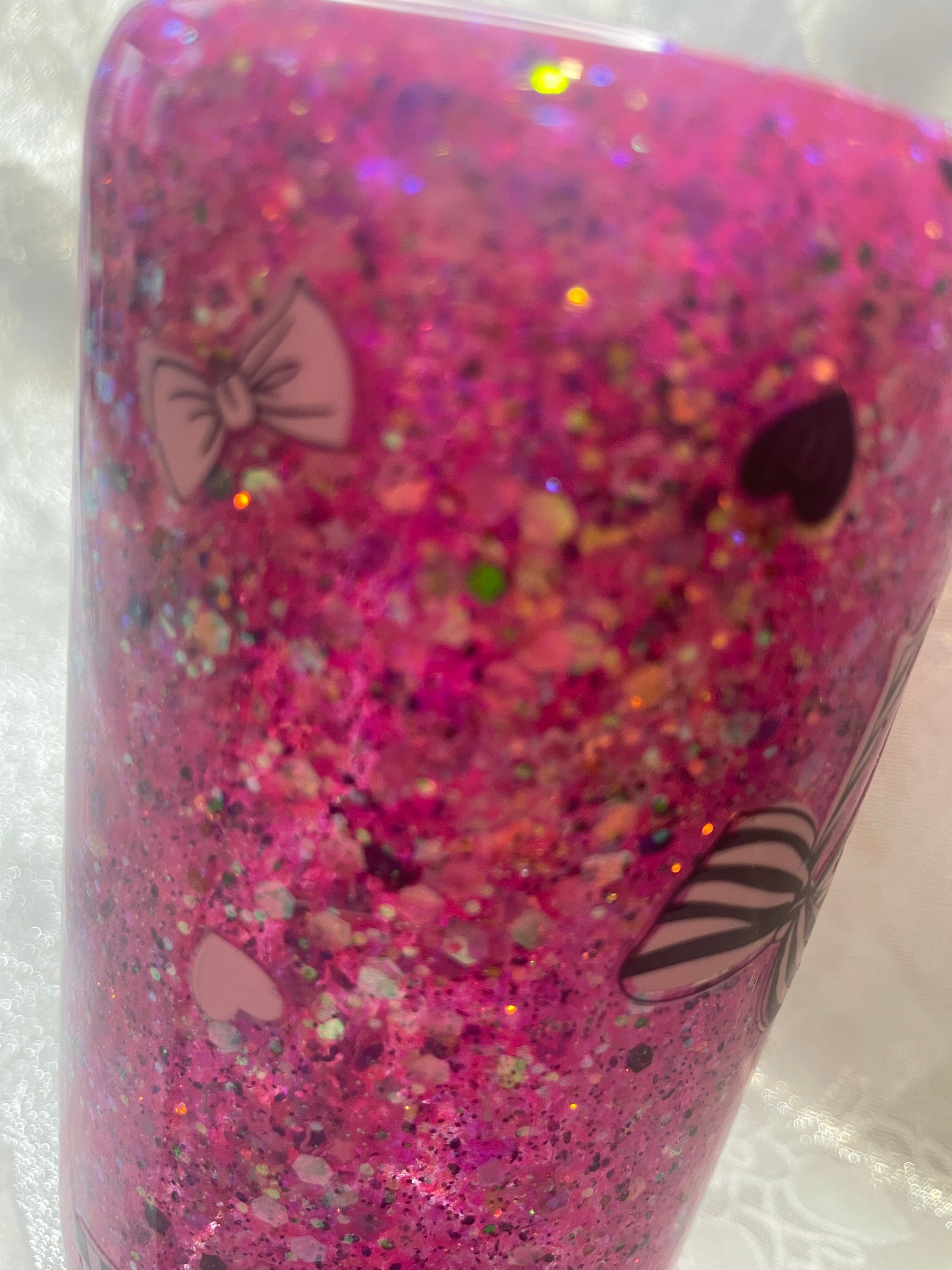 ✨ 16oz Snow Globe Tumbler – Pink Glitter with Black and Pink Bows and Hearts! ✨